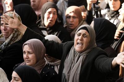 Palestinians say Israeli army kills man in West Bank clashes
