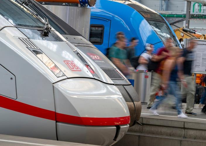 German trains running after communication outage but questions remain