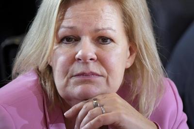 Germany's interior minister makes risky run for state office