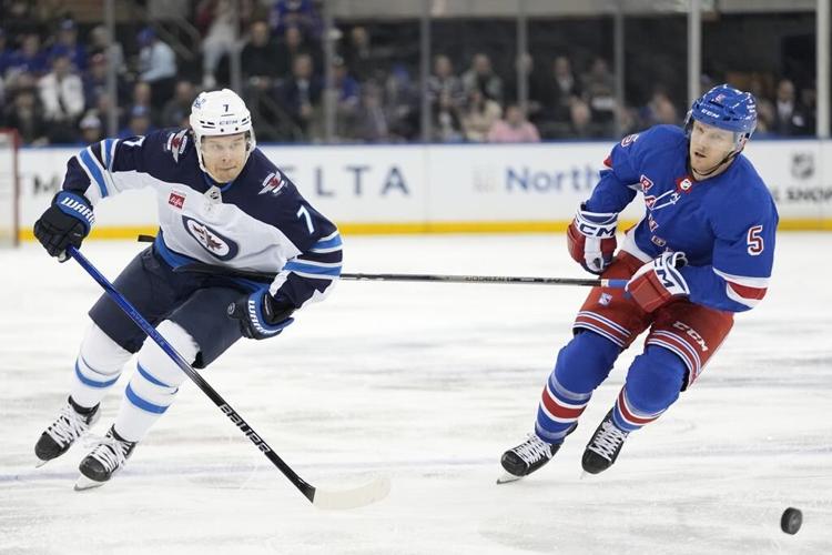 Scheifele nets hat trick as Jets beat Rangers 4-2