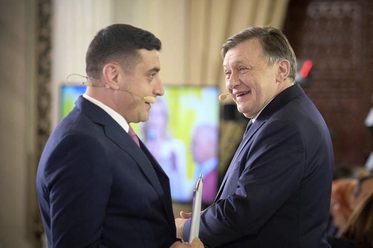 Romania set to vote in critical presidential rerun with a MAGA-style nationalist in the forefront