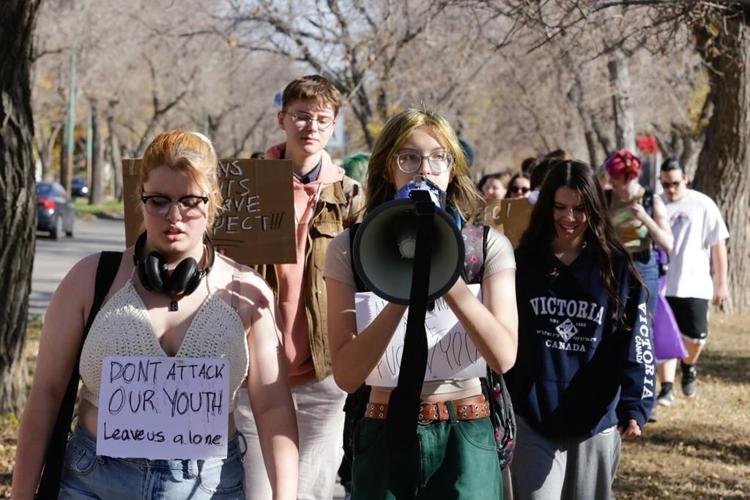 Regina students walk out of class in protest of Saskatchewan pronoun legislation