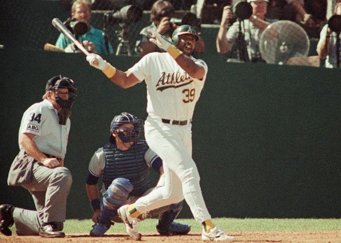 Dave Parker, hard-hitting outfielder nicknamed 'the Cobra,' dies at 74