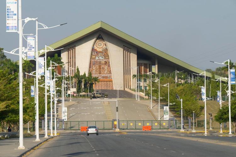 Australia gifts Papua New Guinea a Parliament House extension for its 50th independence anniversary