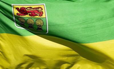 Saskatchewan police officer seriously injured, response team deployed to shooting