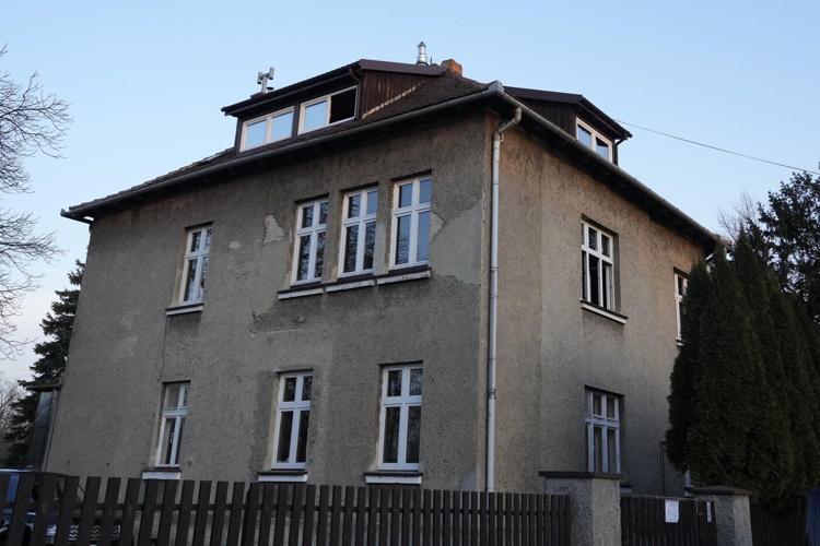 Anti-extremism center opens in former house of Auschwitz commandant Rudolf Höss