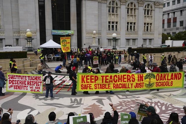 Oakland students to return to class after district, striking teachers reach deal