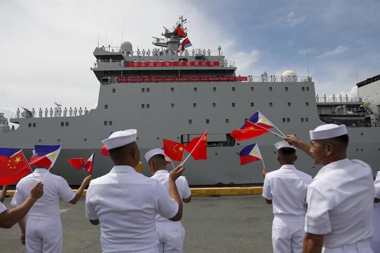 Chinese navy ship pays port call to Philippines in goodwill tour of region
