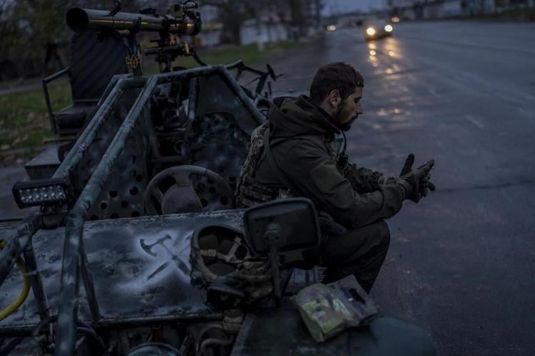 Ukraine works to restore power after bruising Russian attack