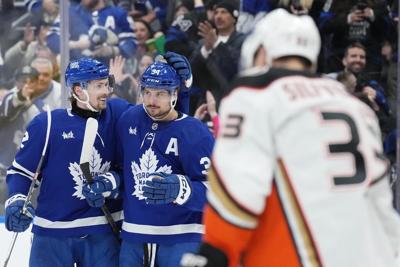 'Crushing it': Auston Matthews nets another hat trick, Maple Leafs hammer Ducks 9-2
