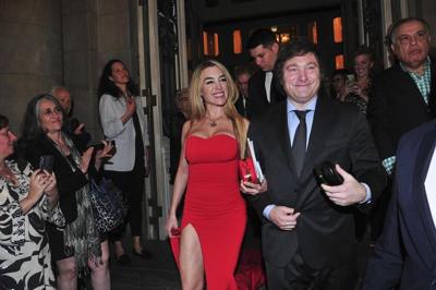Argentine presidential candidate Milei goes to the opera - and meets both jeers and cheers
