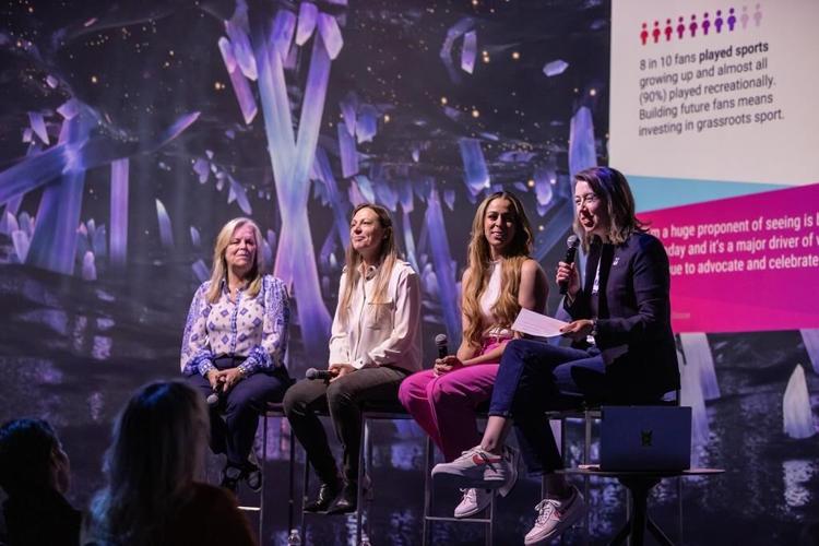Report: 17 million ��ɫtvs consider themselves fans of women's sports