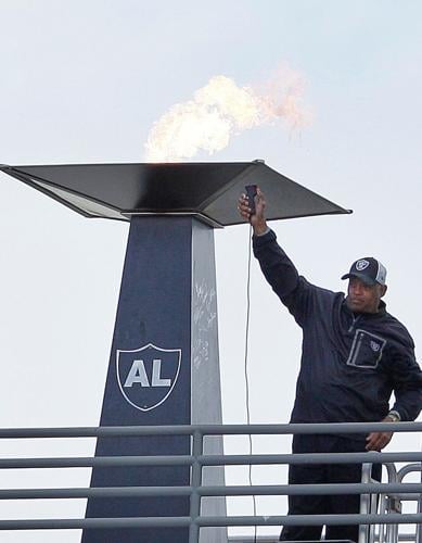 Raiders legend George Atkinson, known for his fierce hits, dies at 78