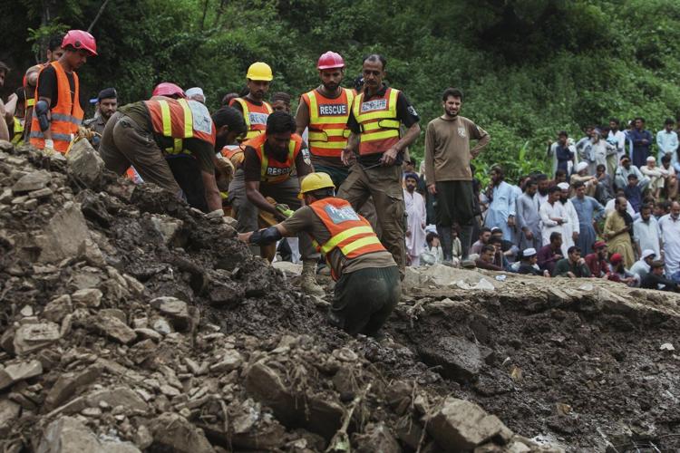 Pakistan issues flood alert for southern districts as rescuers search for missing in the northwest