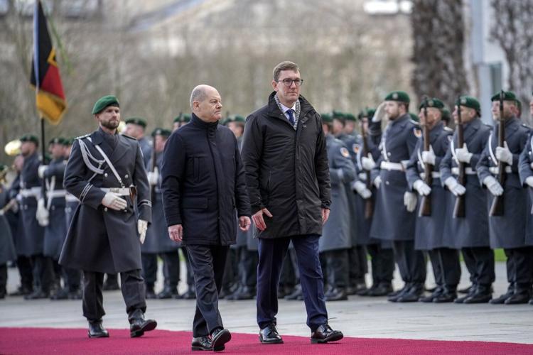 Scholz dismisses Musk's assertion that only a far-right party can 'save' Germany