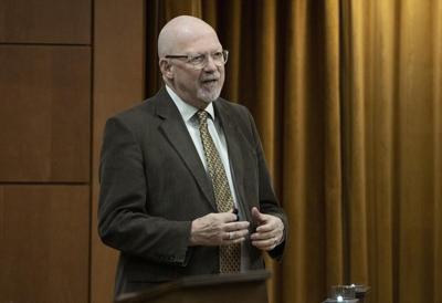 Le néo-démocrate Garrison ne briguera pas un nouveau mandat aux prochaines élections