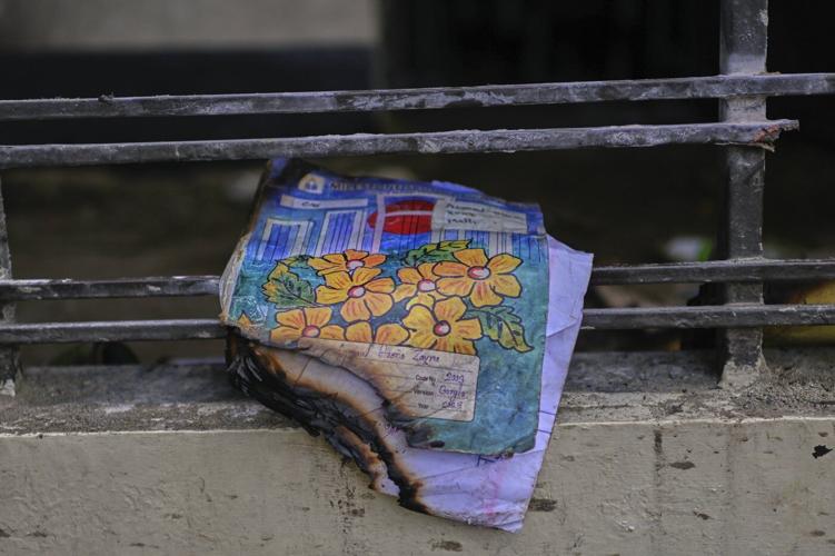 Bangladesh students protest after air force jet crash into school kills 31