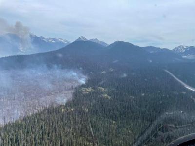 Hundreds more properties on alert as winds fan massive northeast B.C. wildfire