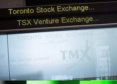 S&P/TSX composite down more than 400 points, U.S. stock markets also fall