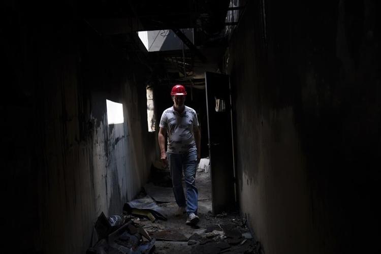 Russia obliterates front-line Ukraine towns by retrofitting bombs and expanding its air base network