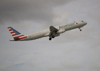 Smoking laptop in passenger's bag prompts evacuation on American Airlines flight in San Francisco
