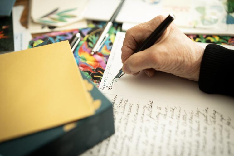 Advocate says end of door-to-door mail delivery will be 'isolating' for seniors