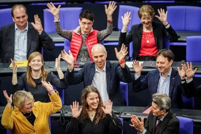 German parliament welcomes its first deaf lawmaker