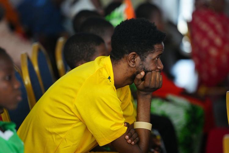 Nigerians welcome 130 schoolchildren and teachers released after mass abduction