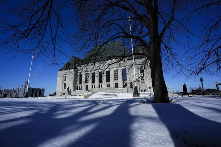 La Cour suprême refuse d'entendre une cause sur le privé en santé