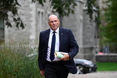 Procès du «convoi de la liberté»: une voie d'arrêt d'urgence bloquée par des camions