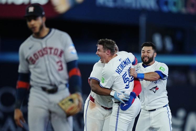 Jays lose Bichette but win thriller over Astros to take three-game lead in AL East
