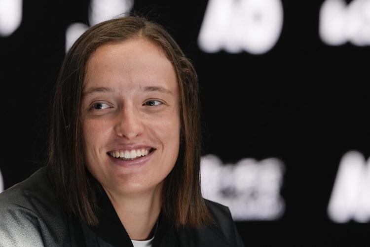 Australian Open 2024 The singles champions are Jannik Sinner and Aryna