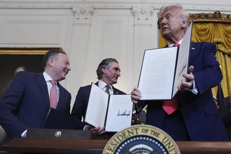 Trump signs executive orders to boost coal, a reliable but polluting energy source