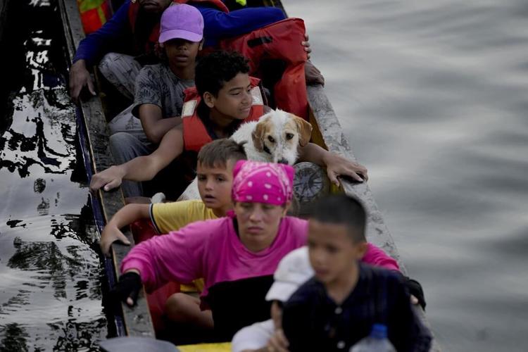 Migrants flow north to US border ahead of policy changes