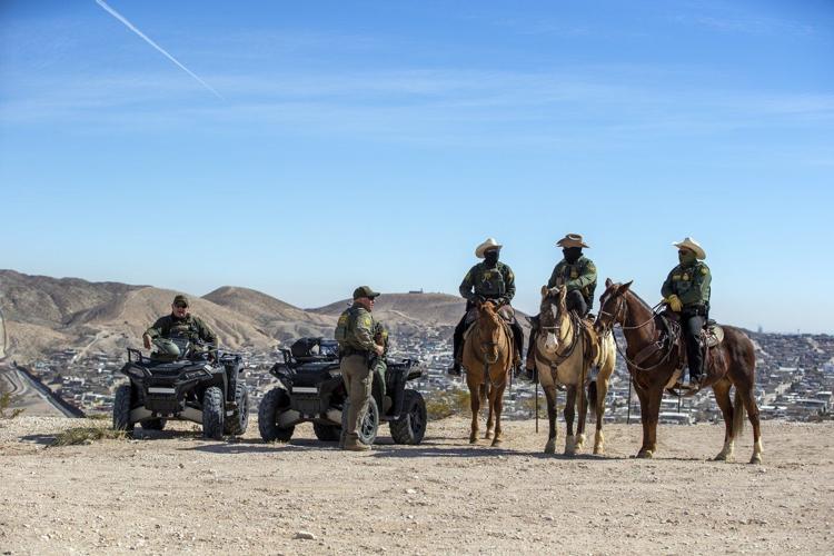 PHOTO COLLECTION: US Immigration Law Enforcement