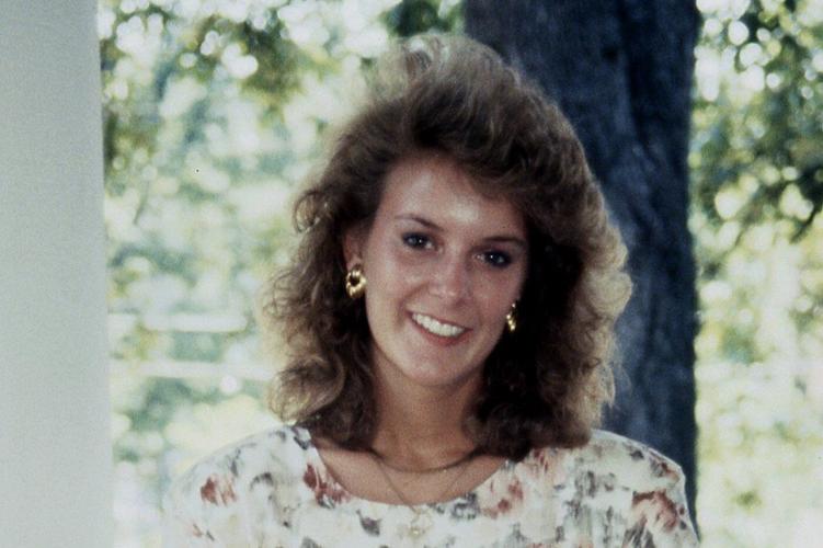 Lisette Monroe lost her beloved sister to murder. She hopes an execution will bring some peace