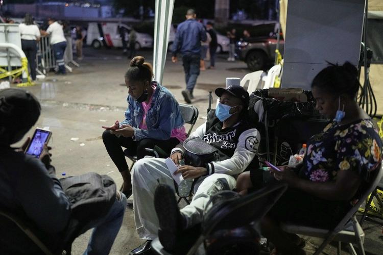 Number of dead in a roof collapse at a nightclub in Dominican Republic rises to 218