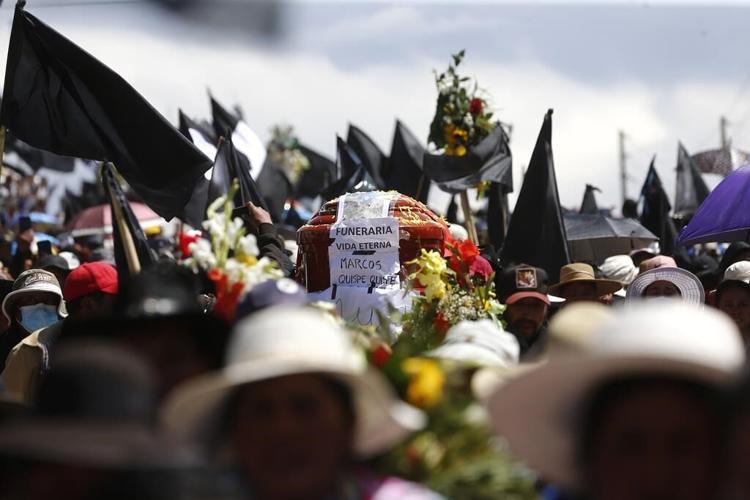 Protests spread through Peru's south with clashes in Cusco