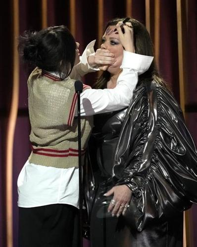 Inside the SAG Awards: A mostly celebratory mood for 1st show since historic strike