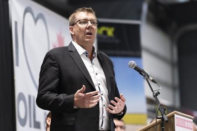 Premier Moe says pipelines that would cross Saskatchewan considered 'pre-approved'