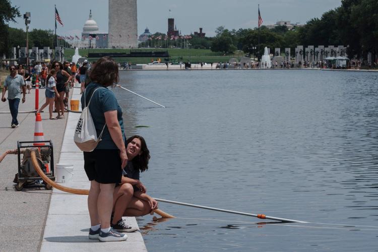 Trump, without evidence, blames vandals for damage at Reflecting Pool; says 6 arrested