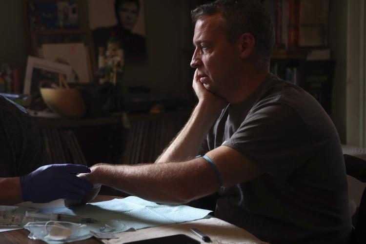 Researchers find a hint at how to delay Alzheimer's symptoms. Now they have to prove it