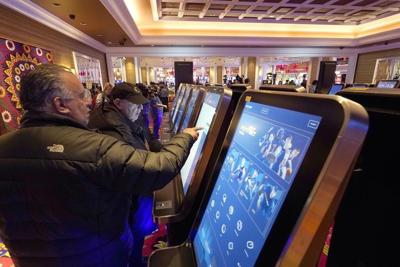 Online betting begins in sports-crazed Massachusetts