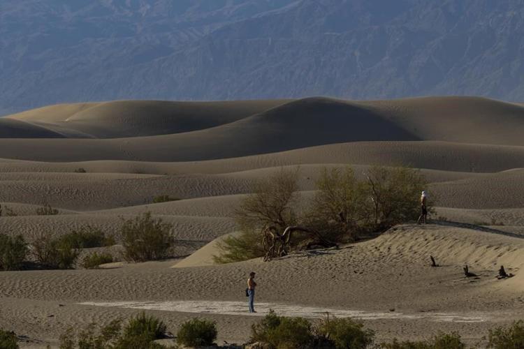 Death Valley visitors drawn to the hottest spot on Earth during ongoing US heat wave