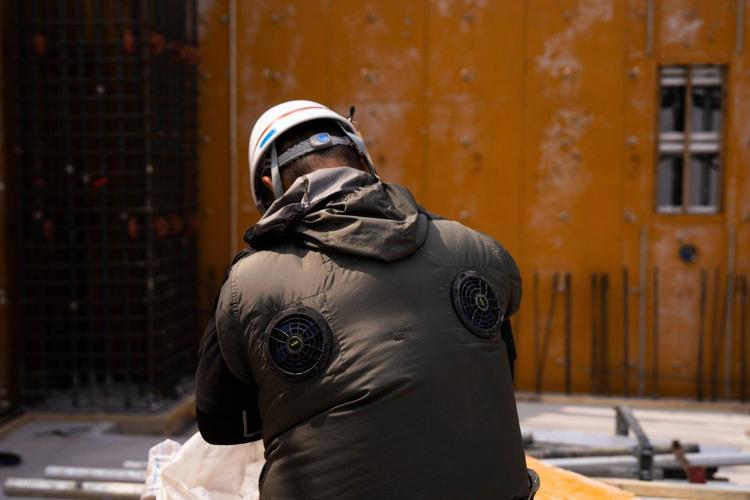 The best fabric for extreme heat? It's more complicated than you think