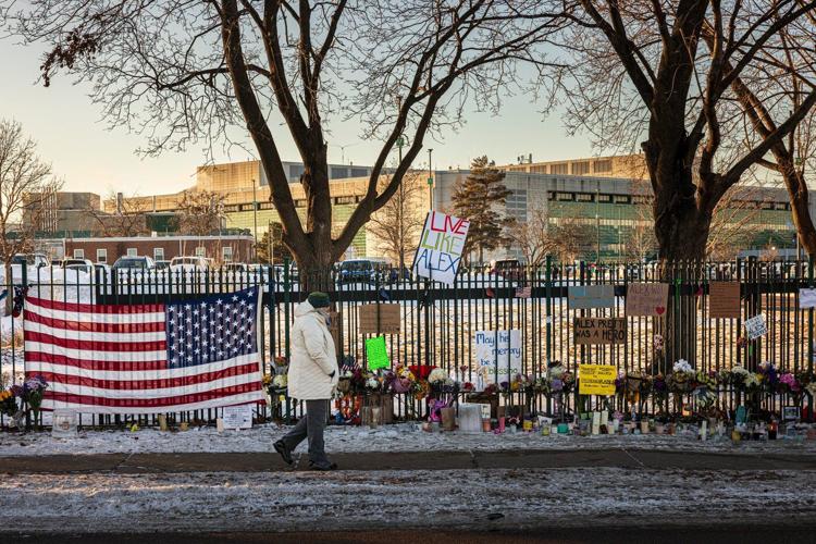 Trump signals interest in easing tensions, but Minneapolis sees little change on the streets