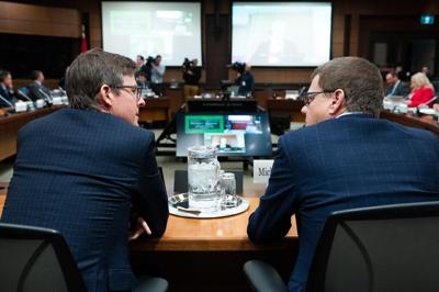 Deux experts reprochent aux élus des vues simplistes sur les prix au détail