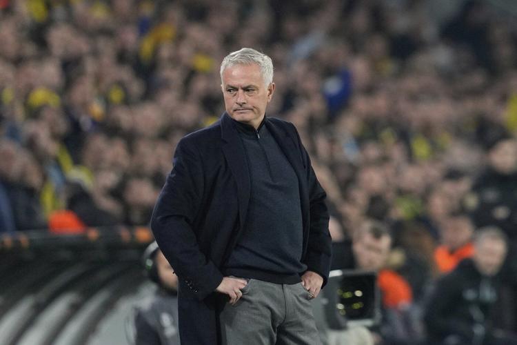 José Mourinho is back in Portugal to coach after reaching a deal with Benfica