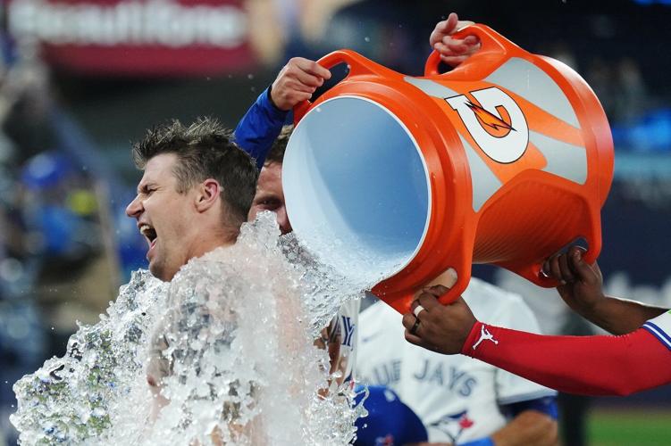 Jays lose Bichette but win thriller over Astros to take three-game lead in AL East