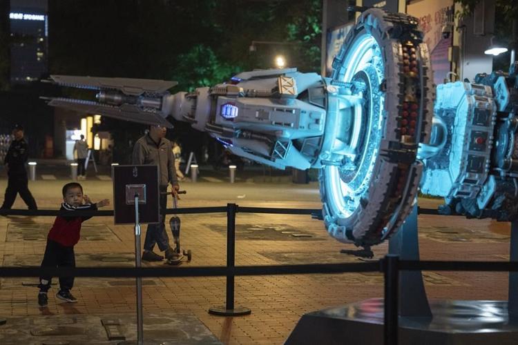 How Chinese science fiction went from underground magazines to a Netflix blockbuster